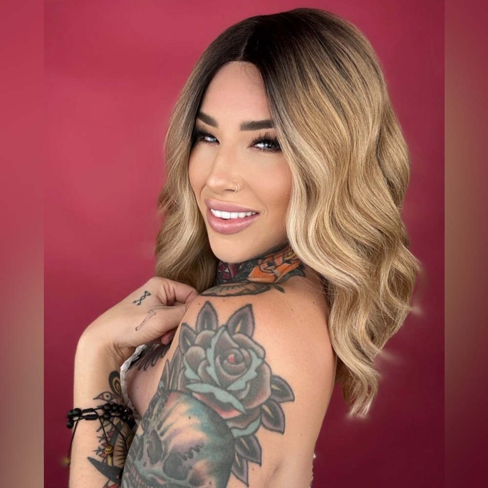 Women's Blonde Ombre Wig by Rebel Gypsy - Picture 2 of 10